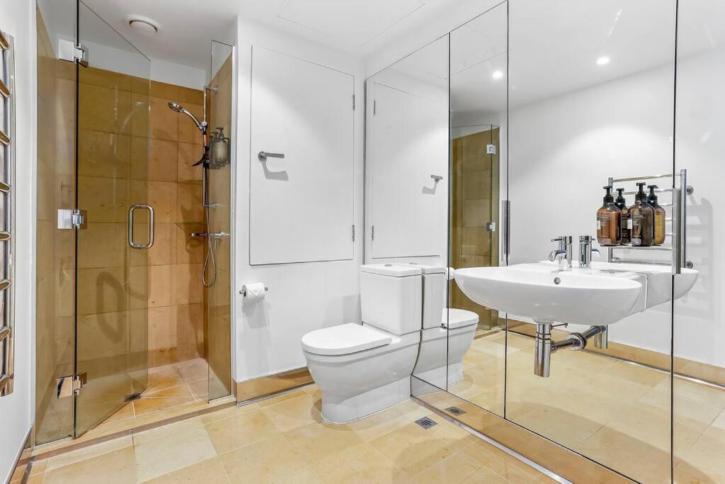 Ferienwohnung Elegant & Sunny Living With Stunning Marina Views Auckland Exterior foto